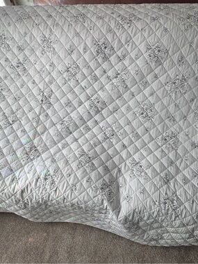 Cabbage and Roses Blue & White Cotton Striped King Quilt Set 106x90 New W/shams
